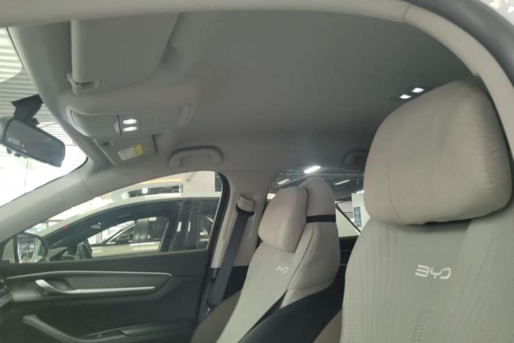 Used BYD Destroyer 05 2024 HONOR Edition DM-i 55KM Luxury Model