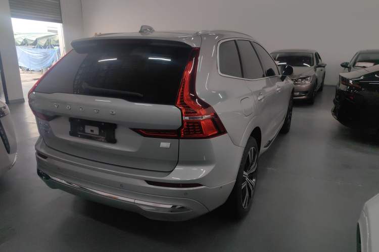 Used Volvo XC60 New Energy 2023 T8 Plug-in Hybrid Long-Range All-Wheel Drive Smart Luxury Edition