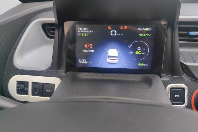 Used Wuling Hongguang MINIEV 2021 Macaron Fashion Model Lithium Iron Phosphate