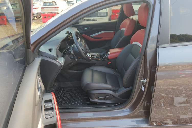 Used MG 5 2022 180 DVVT CVT Youth Flagship Edition