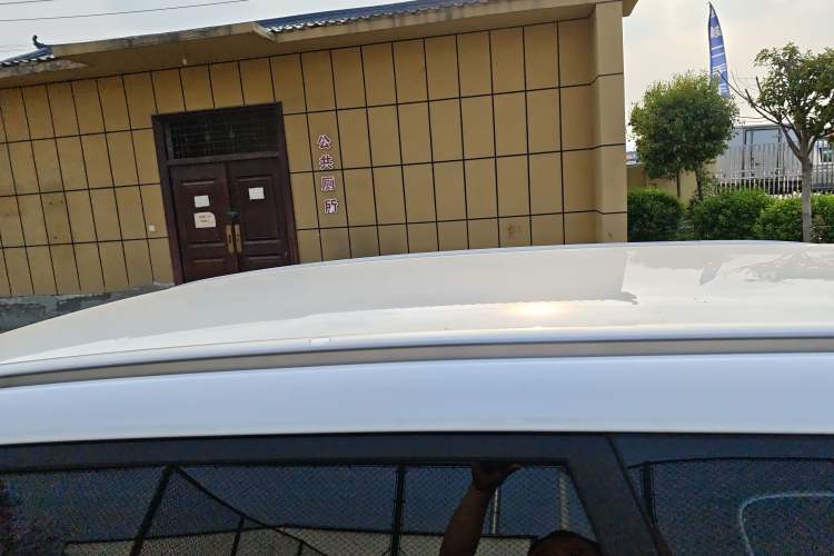 Used Wuling Jiachen 2022 1.5L Manual Enjoyment Elite Model
