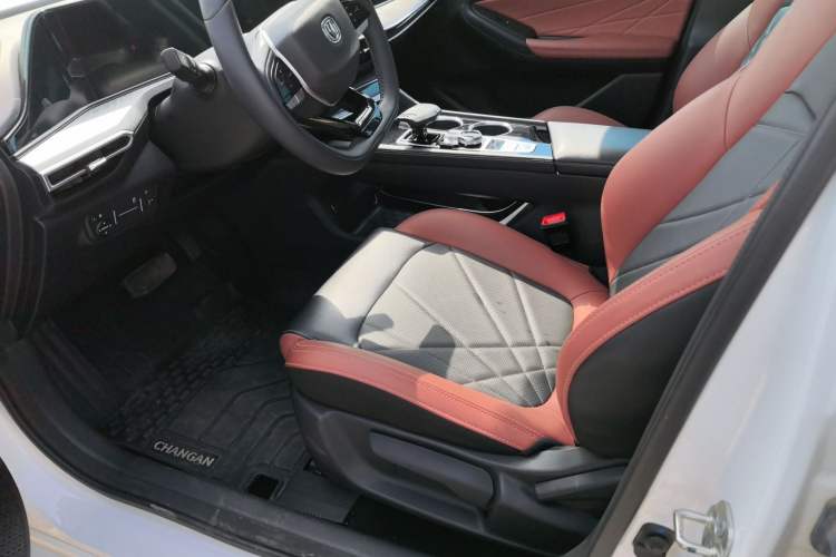 Used CHANGAN Eado 2022 PLUS Blue Whale NE 1.4T GDI DCT Prestige Edition Left Front Seat