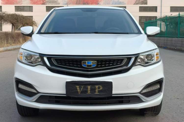 Used Geely Auto Vision 2019 Upgraded Model 1.5L Manual Luxury Version China VI Standard

