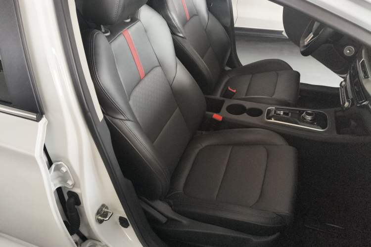 Used Changan Eado New Energy 2022 EV460 Smart Ride-Hailing Edition – Lithium Iron Phosphate
