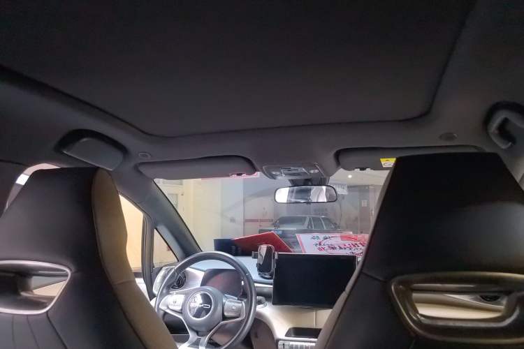 Used BYD Dolphin 2023 420 km Fashion Edition