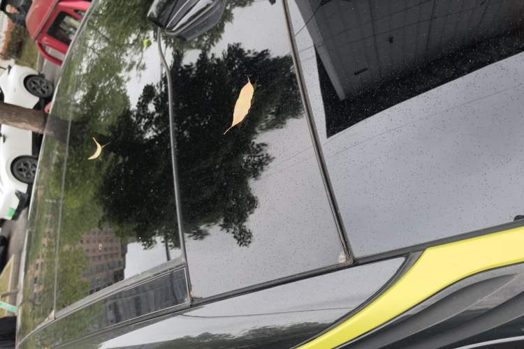 Used Lynk & Co 05 2020 2.0TD Two-Wheel Drive Shine Halo Roof