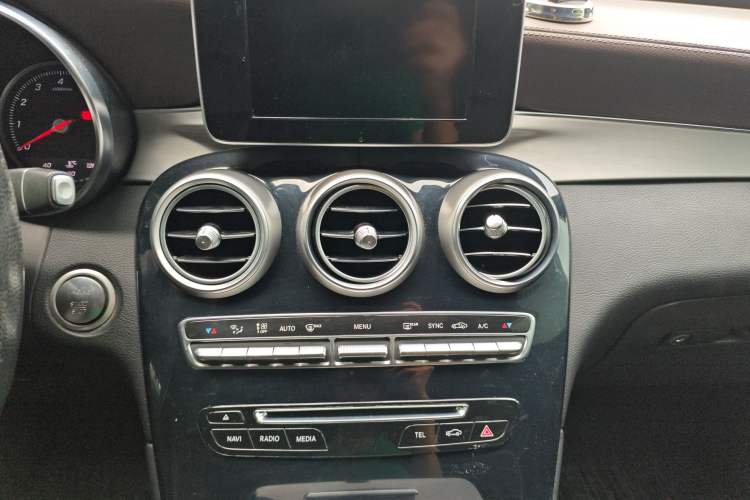 Used Mercedes-Benz GLC 2019 GLC 200 L 4MATIC
