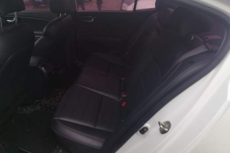 Used Kia K4 2014 1.8L Automatic DLX