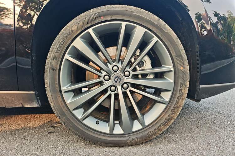 Used Leapmotor C16 2026 Extended-Range 280 LiDAR Zhizun Edition 6 Seats