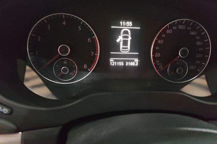 Used Volkswagen Sagitar 2012 1.4TSI Automatic Luxury Edition