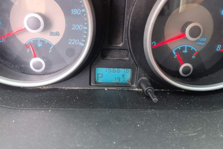 Used Buick Excelle 2015 1.5L Automatic Classic Model
