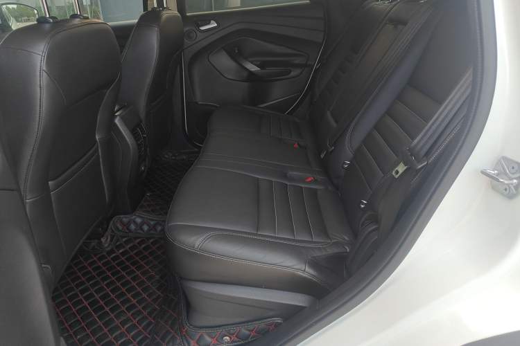 Used Ford Kuga 2015 2.0L GTDi Four-Wheel Drive Prestige Model