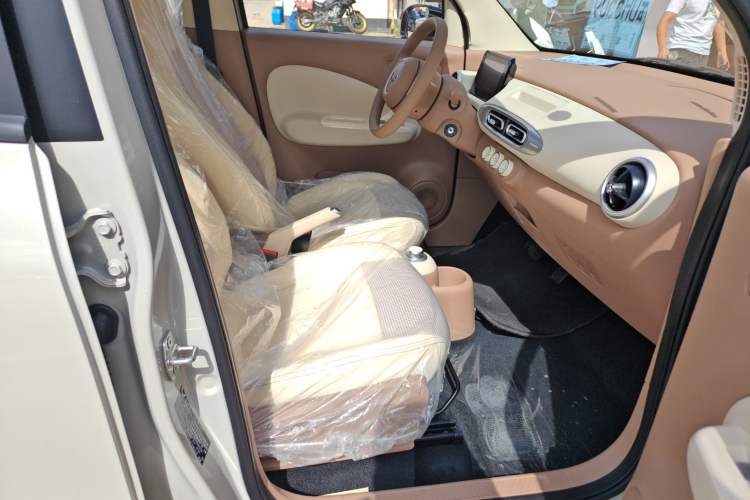 Used Wuling Hongguang MINIEV 2025 Four-Door Version Advanced Edition