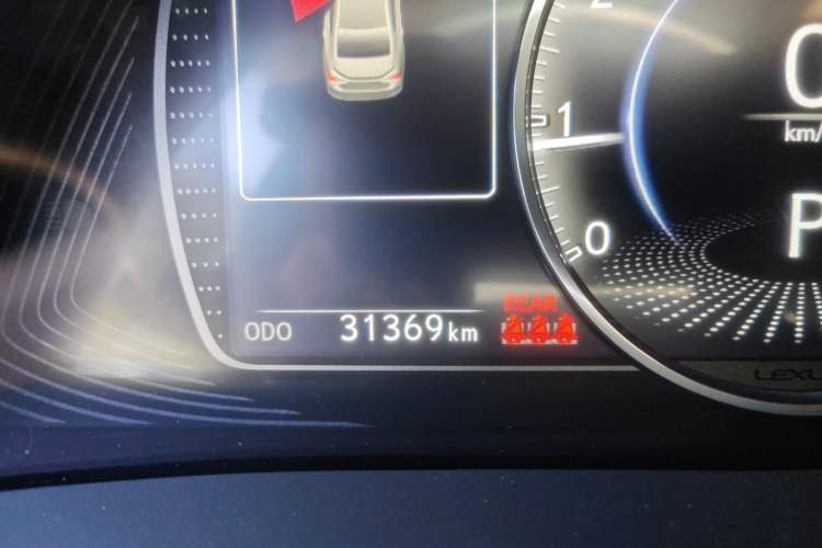 Used Lexus ES 2020 200 Excellence Edition
