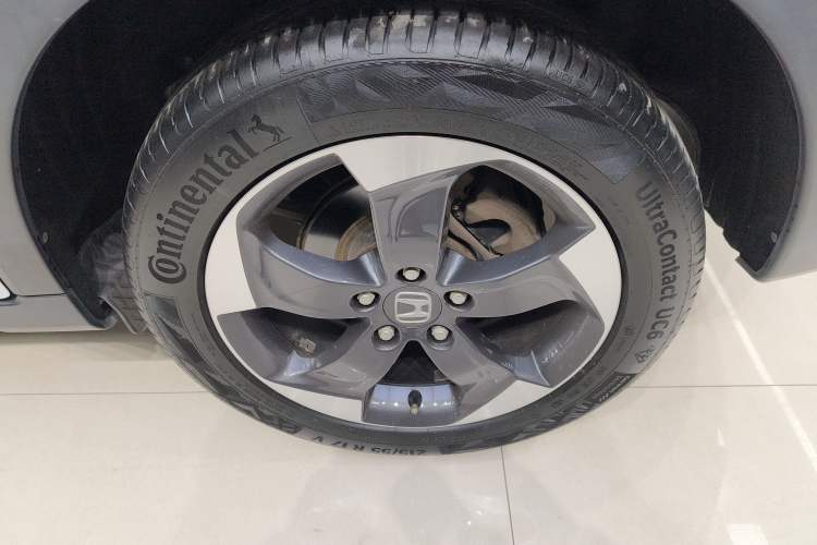 Used Honda Vezel 2015 1.8L CVT 2WD Luxury Model Exterior 4