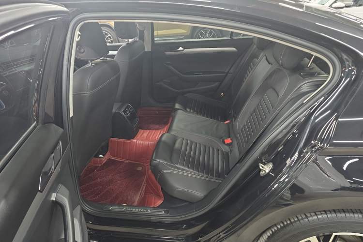 Used Volkswagen Magotan 2020 280TSI DSG Comfort Edition Interior 2