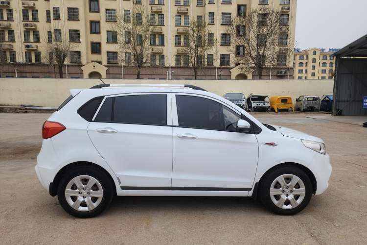 Used FAW Yingzhi G3 2016 1.5L Manual Comfort Edition Exterior 2