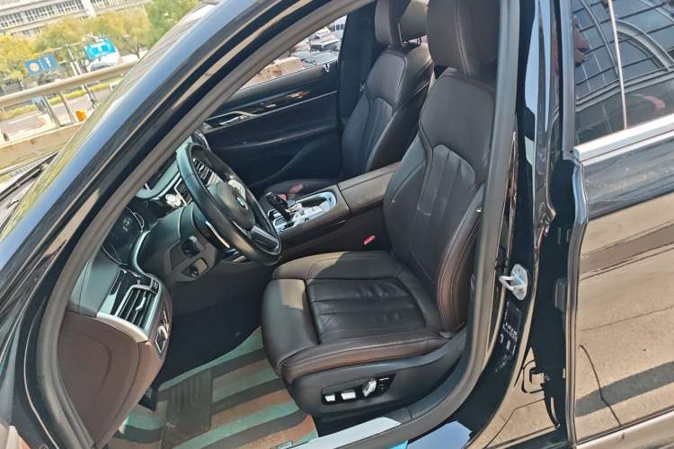 Used BMW 7 Series 2018 730Li Leading Model M Sport Package Left Front Seat