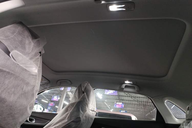 Used Changan UNI-K iDD 2024 Chuzhi iDD 1.5T 135km Smart & Fun Model