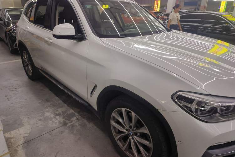 Used BMW X3 2018 xDrive25i Luxury Package China VI Emission Standard