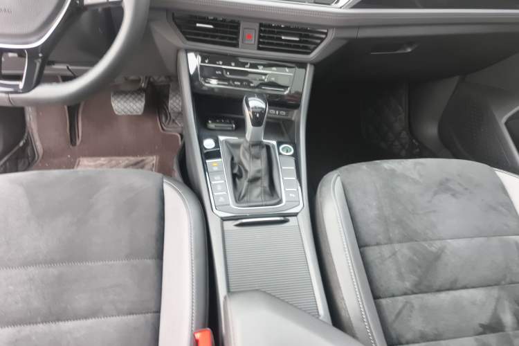 Used Volkswagen Sagitar 2022 280TSI DSG Excellence Edition