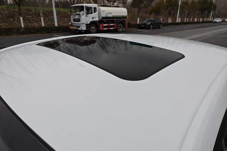 Used Roewe i5 2023 1.5L CVT Luxury Edition