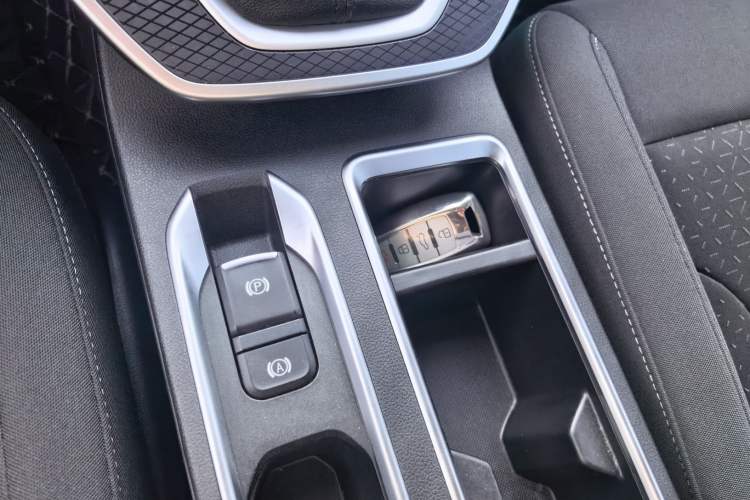 Used Haval M6 2021 PLUS 1.5T Manual Elite Smart Connectivity Model
