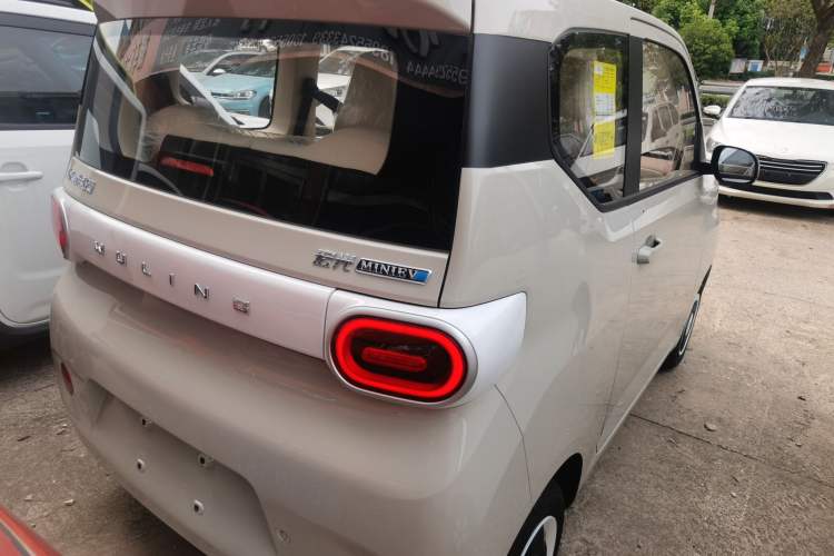 Used Wuling Hongguang MINIEV 2024 3rd Generation 215km Youth Edition