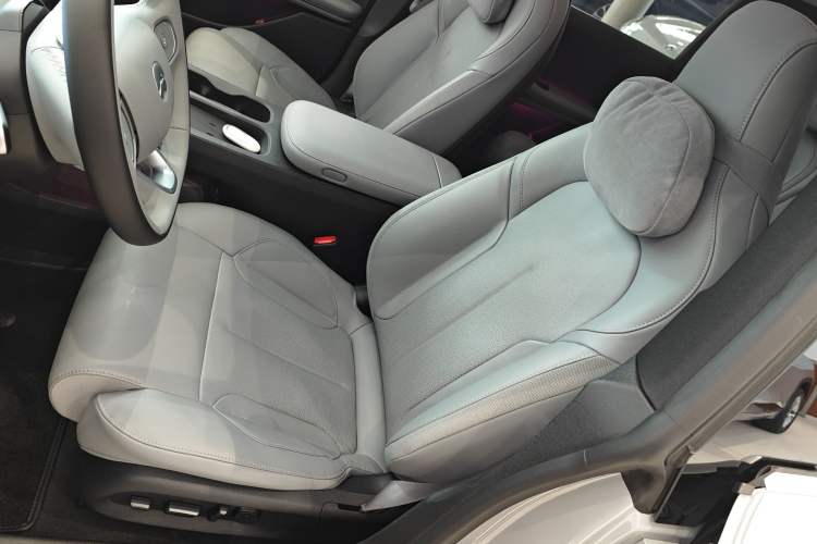 Used Nio ET5T 2024 75kWh Touring