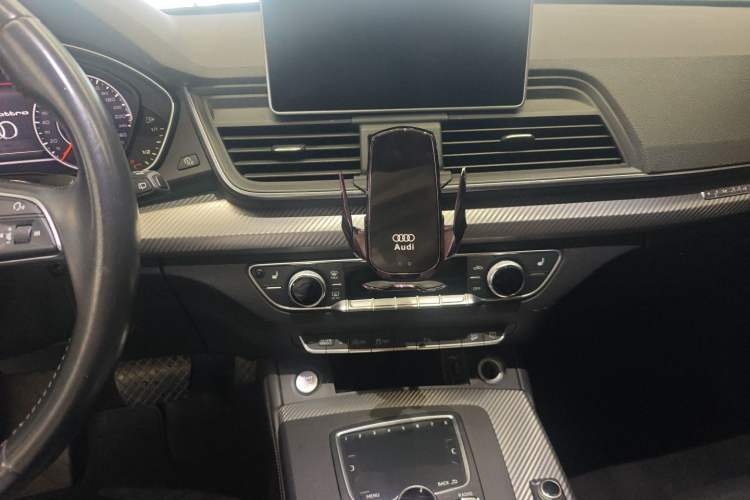 Used Audi Q5L 2018 45 TFSI Prestige Fashion Edition China V Emission Standard
