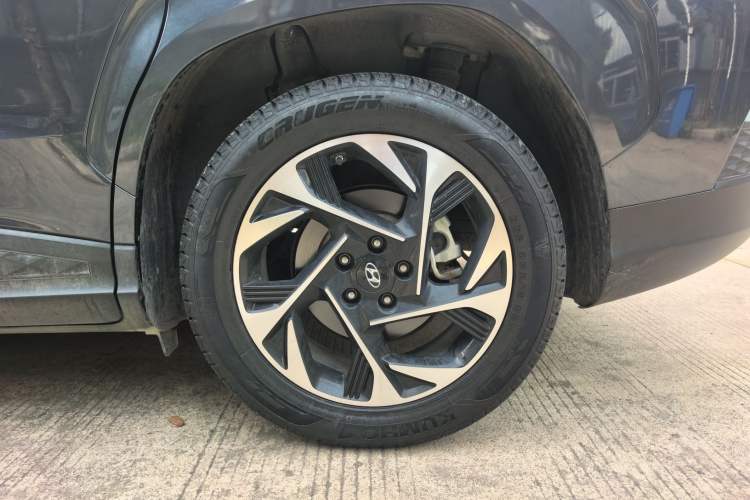 Used Hyundai Custo 2021 270TGDi Prestige LUX Exterior 2