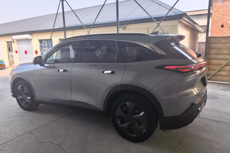 Used BAIC Rubik 2022 1.5T DCT Platinum Edition Exterior 4