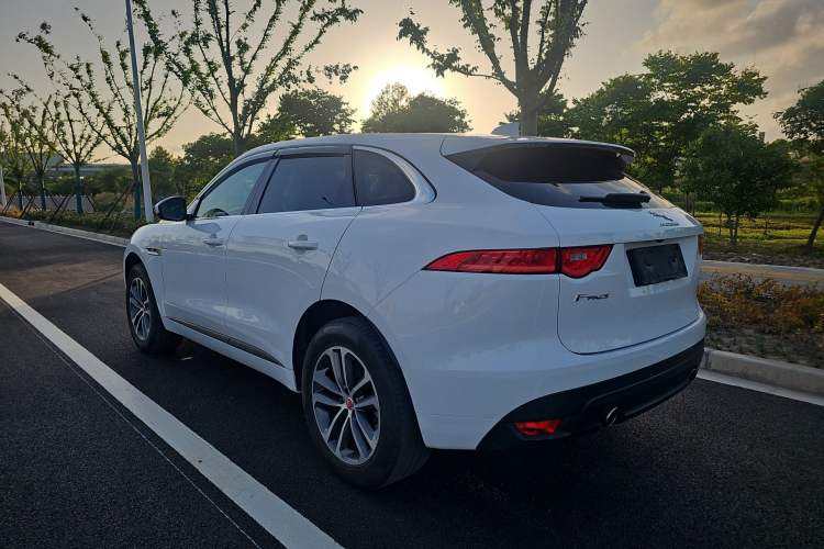 Used Jaguar F-PACE 2016 3.0 SC Four-Wheel Drive R-Sport Sport Edition
