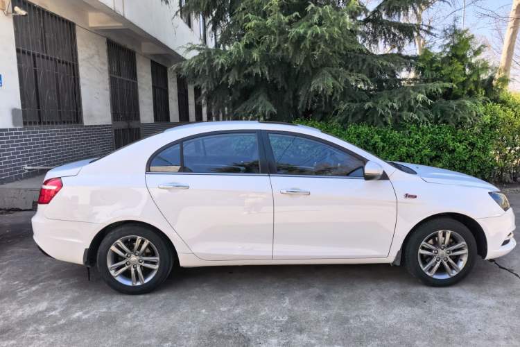 Used Geely Auto Emgrand 2017 Sedan Million Edition 1.5L Manual - Upward Version

