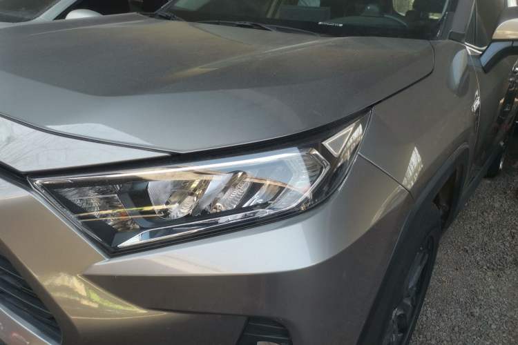 Used Toyota RAV4 2021 Revised Version Dual-Motor Hybrid 2.5L E-CVT 4x4 Elite PLUS Edition Exterior 1