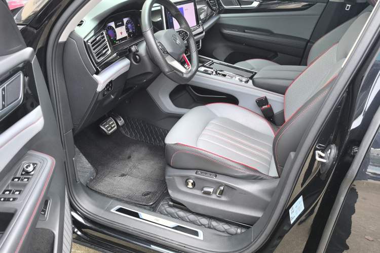 Used Volkswagen Teramont X 2023 380TSI Four-Wheel Drive Prestige Luxury Edition Interior 1