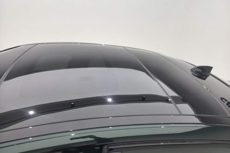 Used Jaguar XEL 2025 2.0T 250 PS R-DYNAMIC 90th Anniversary Edition