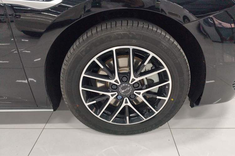 Used BYD Seal 2023 DM-i 1.5L 121km Elite Model