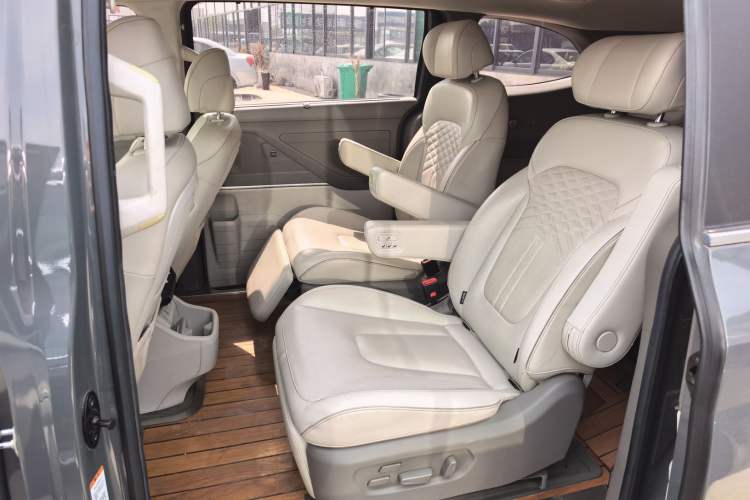 Used Hyundai Custo 2021 380TGDi Smart Love Flagship Edition TOP Premium
