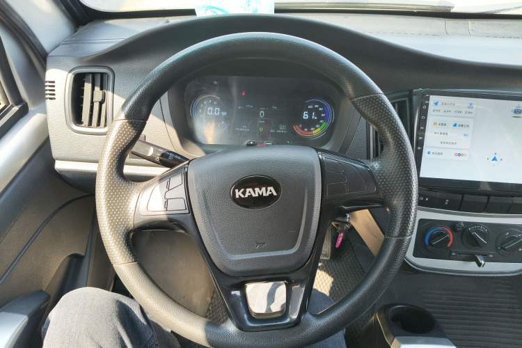 Used Kama Ruiteng 2023 Flatbed Truck