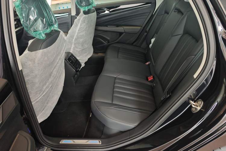 Used Volkswagen Passat New Energy 2025 430 PHEV Hybrid Business Edition
