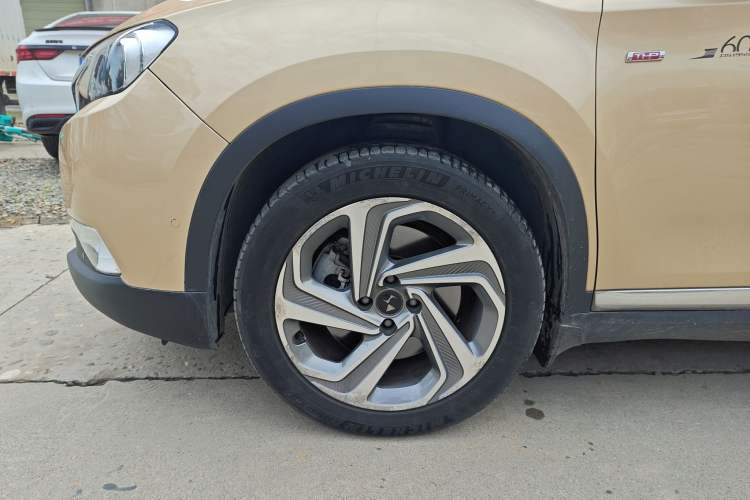 Used DS 6 2016 1.8T 60th Anniversary Limited Edition THP200
