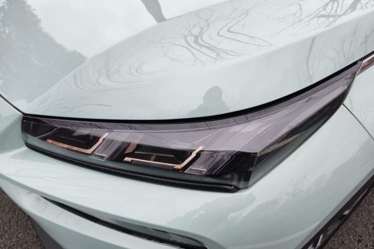 Used AION V 2021 Plus 70 Smart Edition Lithium Iron Phosphate