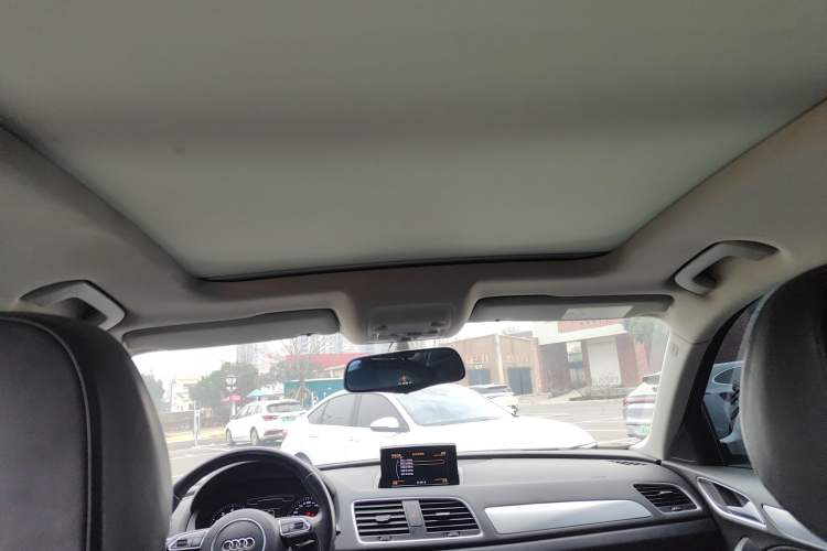 Used Audi Q3 2015 35 TFSI Comfort Model