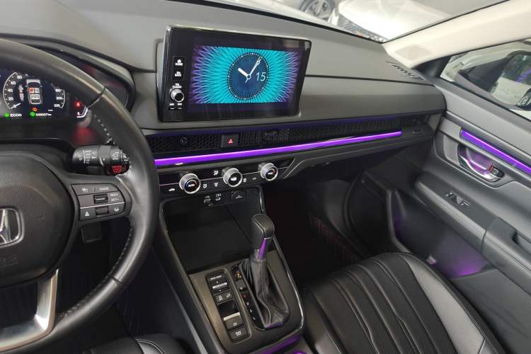 Used Honda Breeze 2023 240TURBO Two-Wheel-Drive Luxury Edition 5 Seats Audio And AC Panel