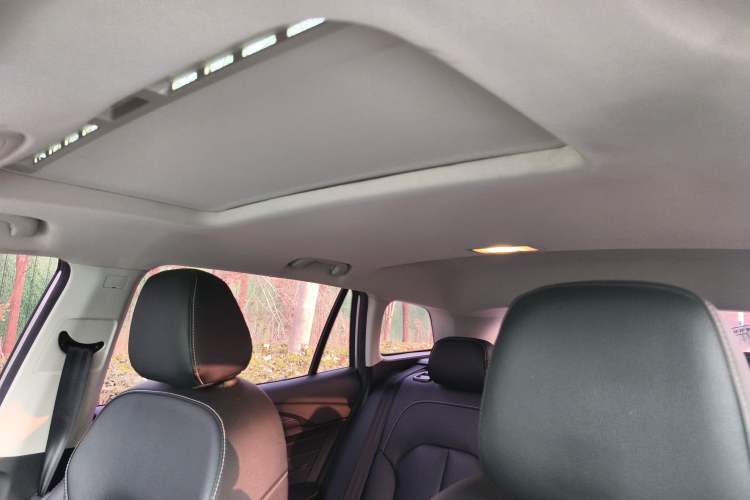 Used Roewe Ei5 2018 Internet Luxury Edition