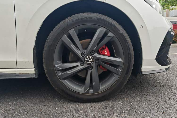 Used Volkswagen Golf 2021 280TSI DSG 30th Anniversary Edition Exterior 5