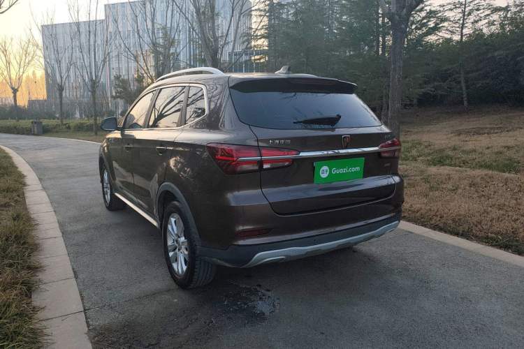 Used Roewe RX5 2018 20T Two-Wheel Drive Manual Flagship Edition
