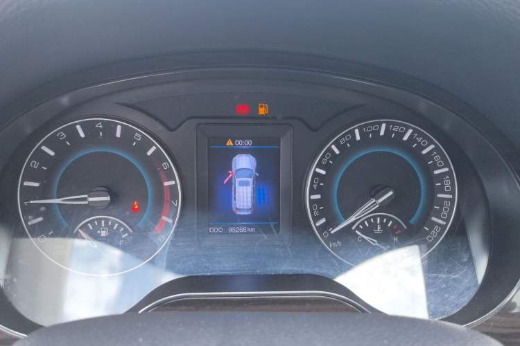 Used Haval H2 2016 Red Label 1.5T Manual Two-Wheel Drive Elite Model