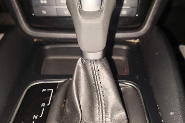 Used BYD Song MAX 2018 1.5T Automatic Smart Connect Luxury 6-Seater
